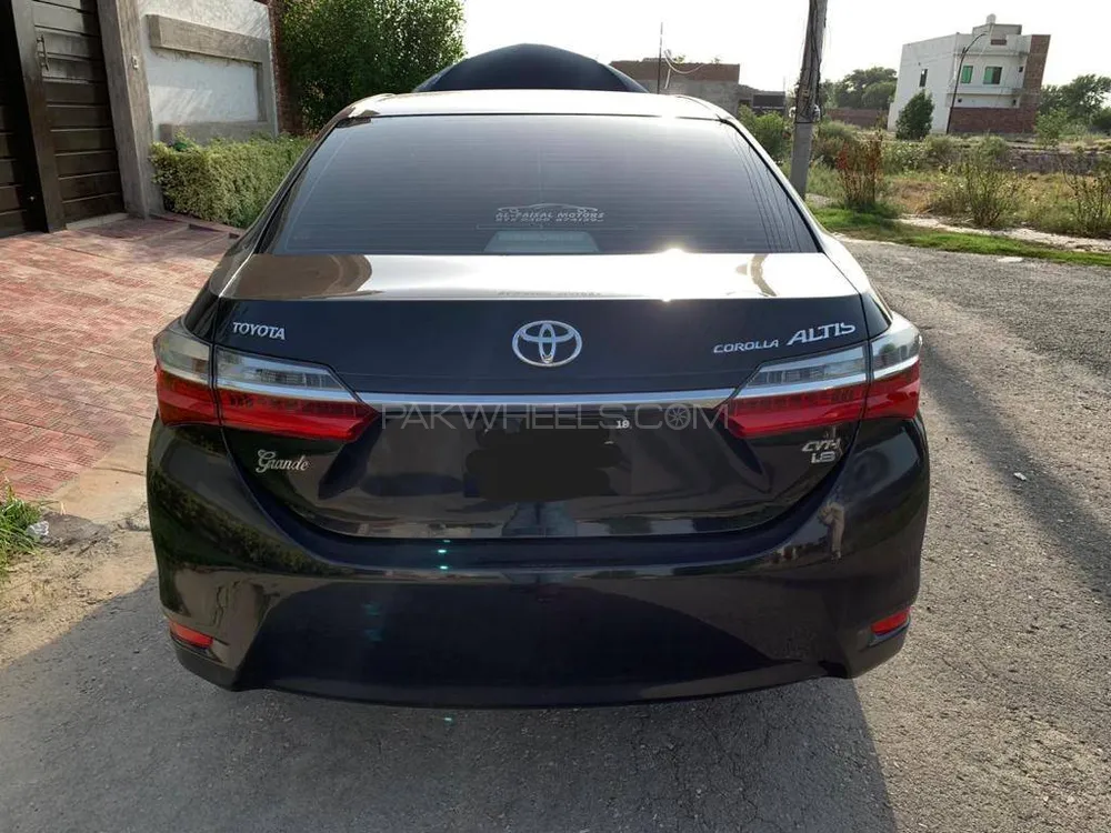 Toyota Corolla 2018 for sale in Multan
