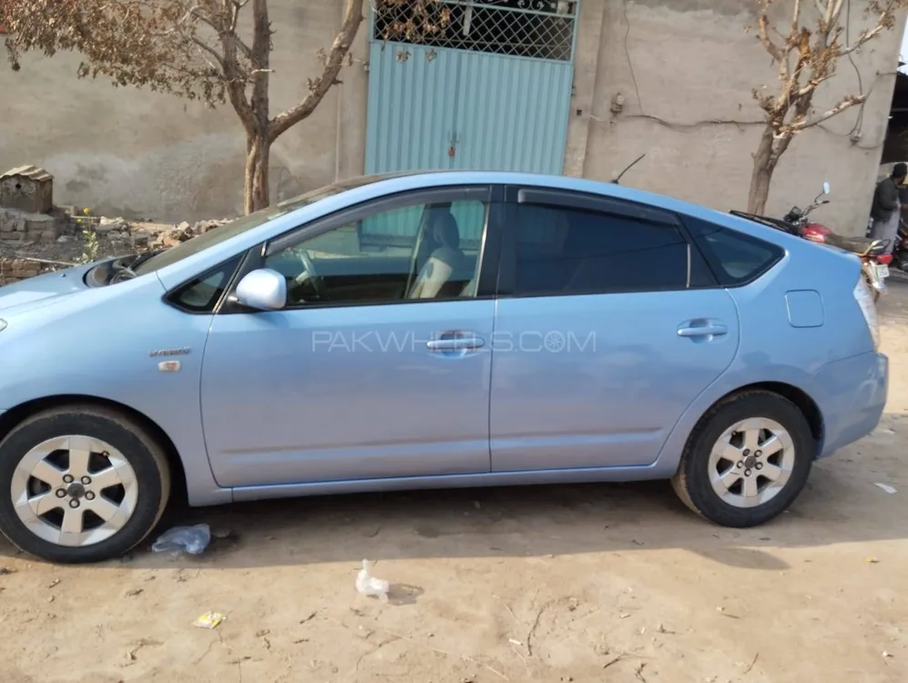 Toyota Prius 2007 for sale in Faisalabad