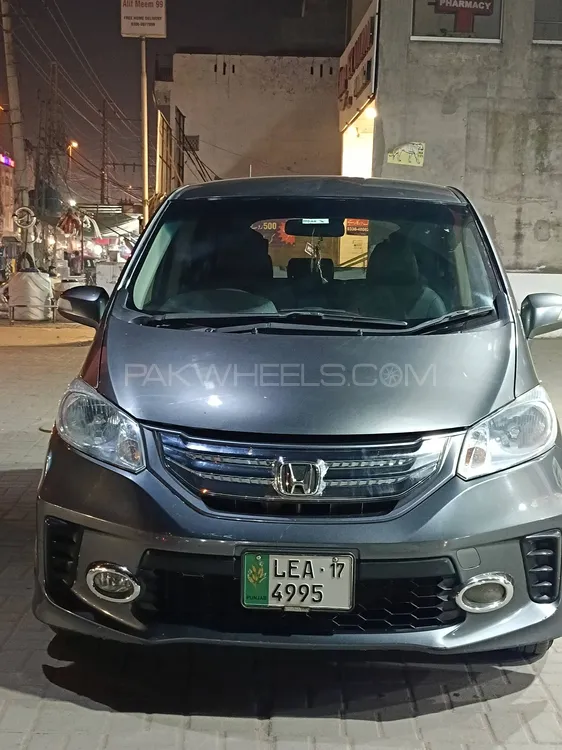 Honda Freed 2012 for Sale in Lahore Image-1