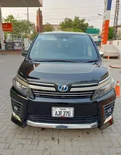 Toyota Voxy X 2016 for Sale