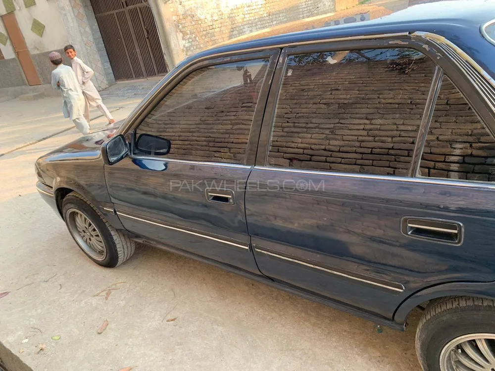Toyota Corolla 1988 for sale in Nowshera cantt