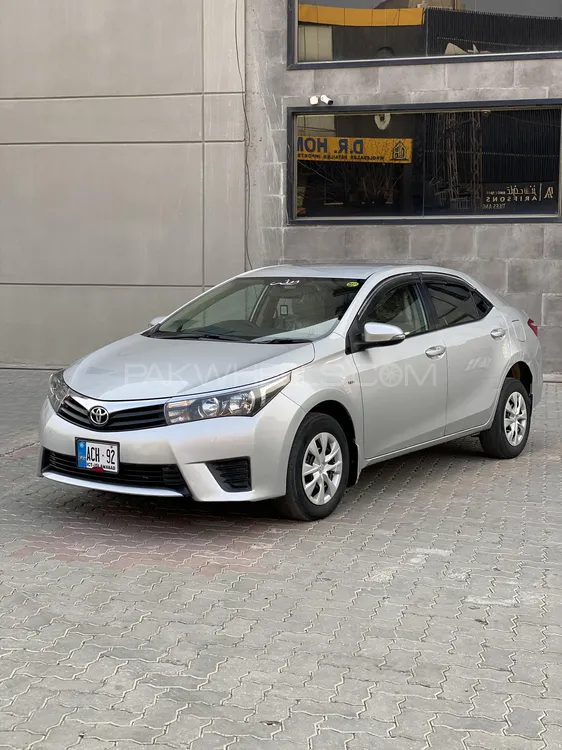 Toyota Corolla 2017 for sale in Lahore
