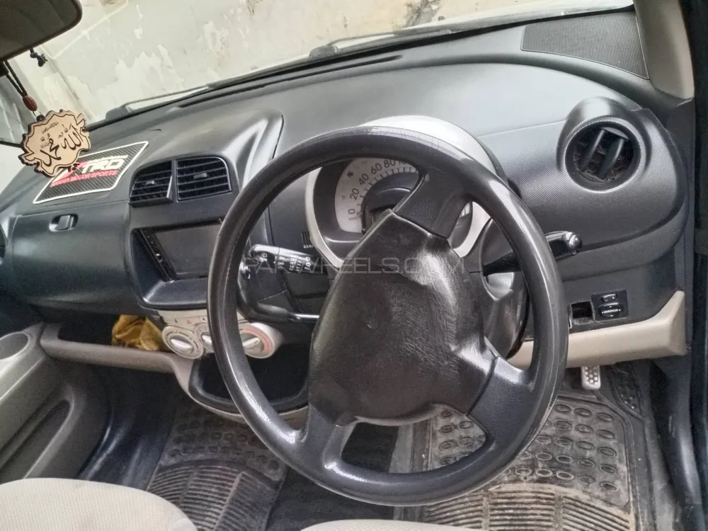 Toyota Passo 2005 for sale in Peshawar