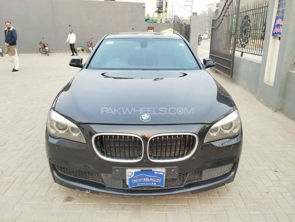 BMW / بی ایم ڈبلیو 7 سیریز 2014 for Sale in فیصل آباد Image-1