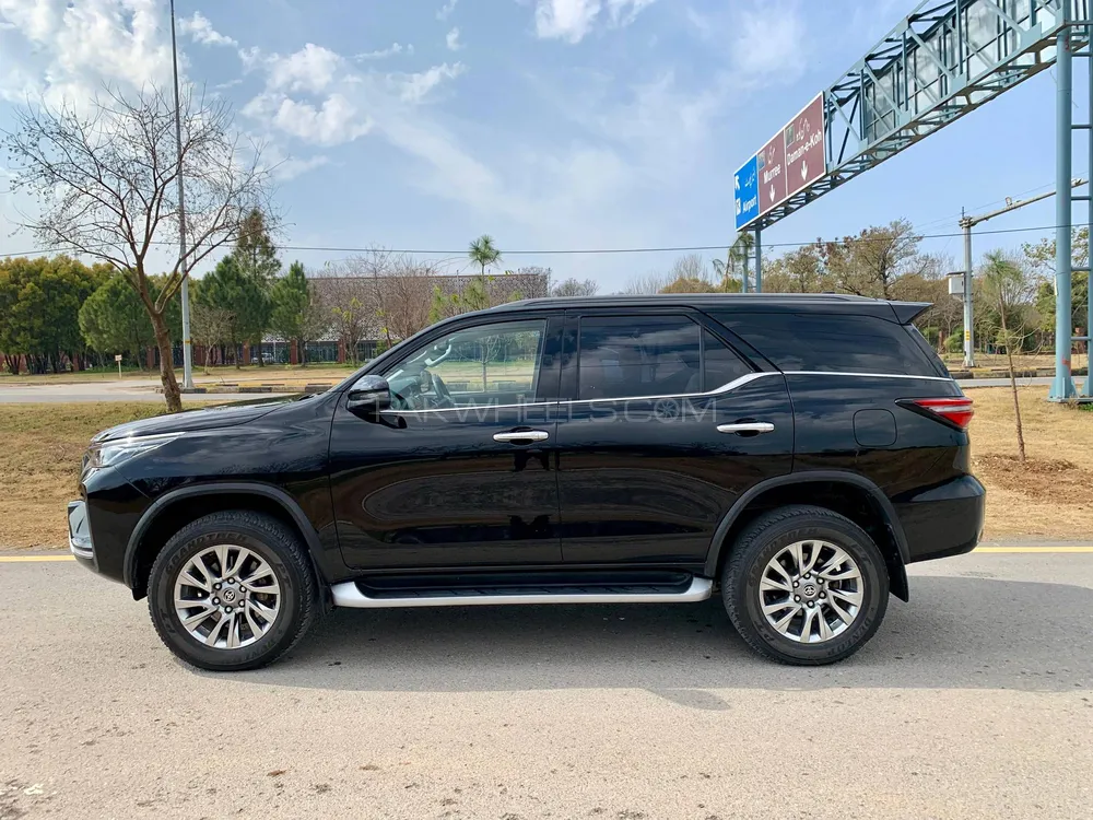 Toyota Fortuner 2021 for sale in Islamabad