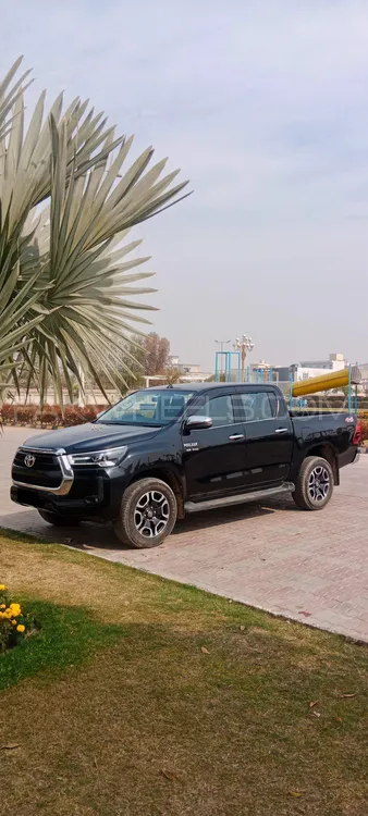 Toyota Hilux 2021 for sale in Multan