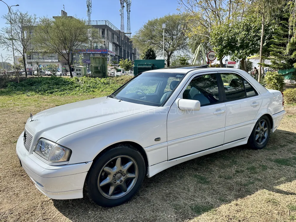 Mercedes Benz C Class 1998 for Sale in Islamabad Mercedes Benz C Class 1998 for Sale in Islamabad Image-5