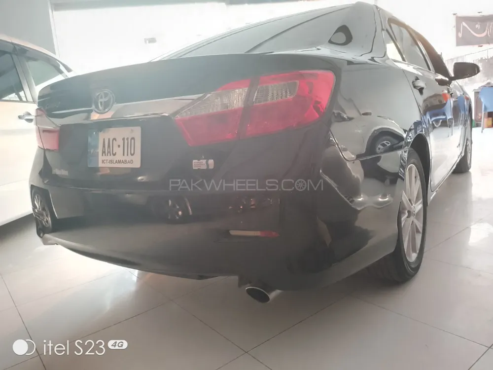 Toyota Camry 2012 for sale in Peshawar
