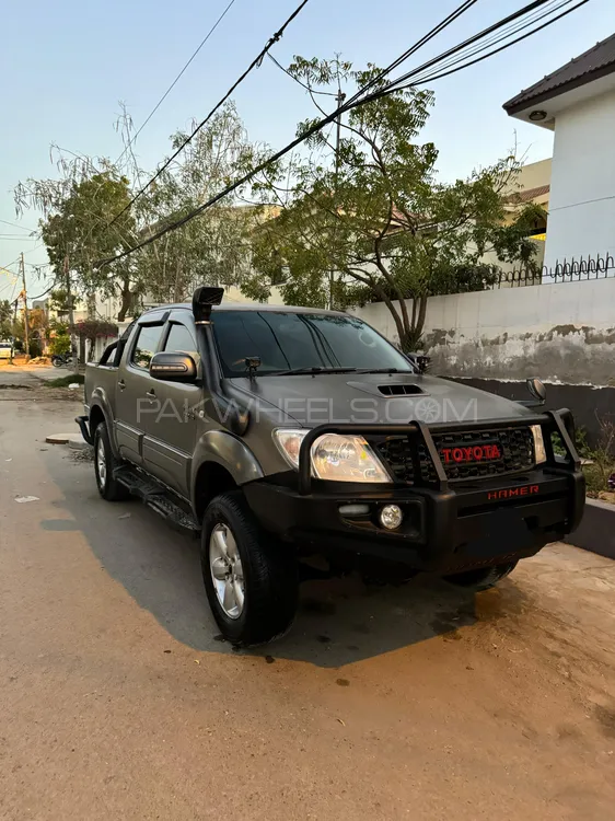 Toyota Hilux 2011 for sale in Karachi
