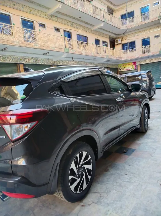 Honda Vezel 2014 for sale in Peshawar