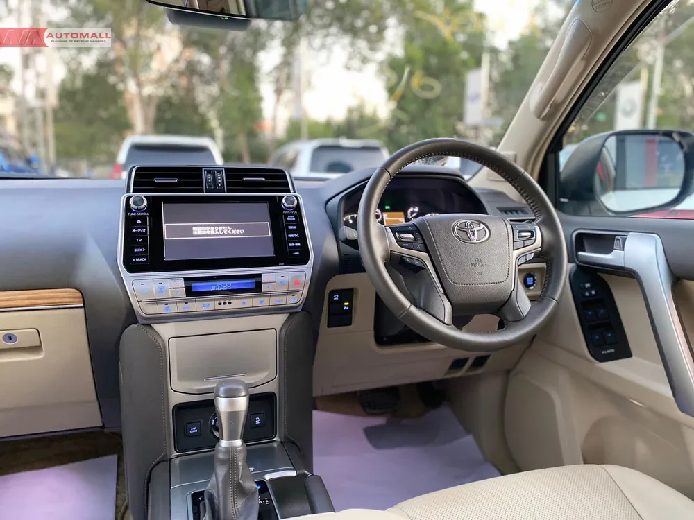 Toyota Prado 2018 for Sale in Karachi Toyota Prado 2018 for Sale in Karachi Image-11