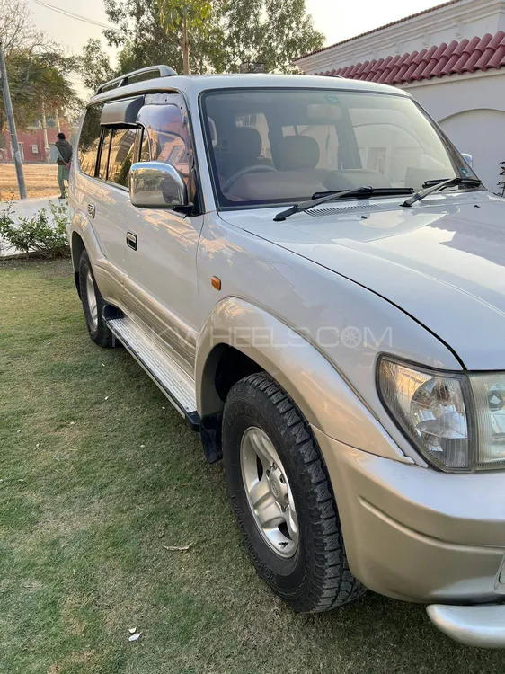 Toyota Prado 2000 for sale in Pak pattan sharif