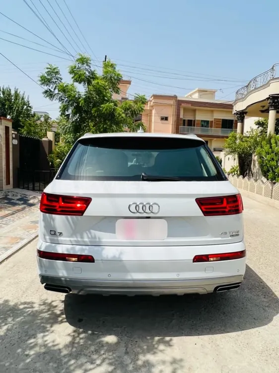 Audi Q7 2016 for sale in Kharian