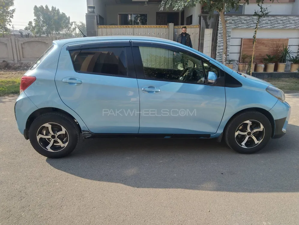 Toyota Vitz 2014 for sale in Faisalabad