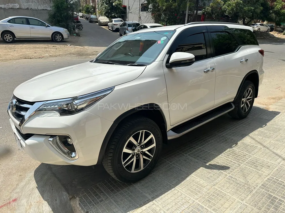 Toyota Fortuner 2021 for sale in Karachi