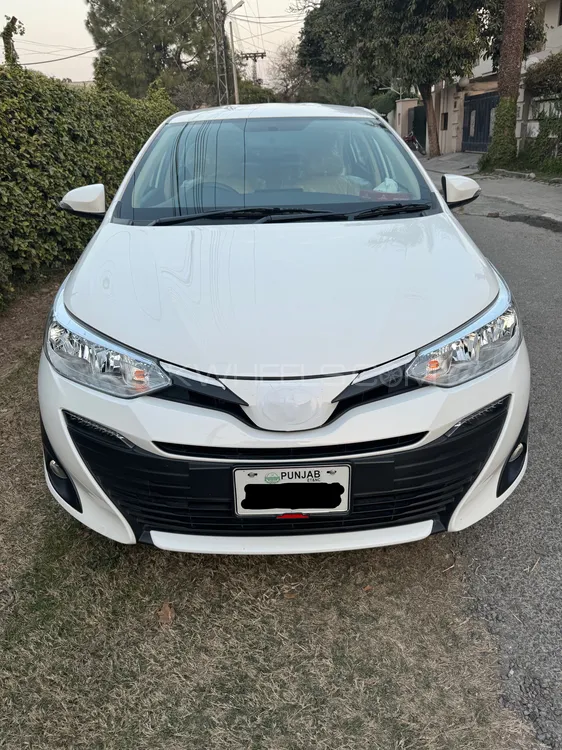 Toyota Yaris ATIV CVT 1.3 2022 for sale in Lahore | PakWheels