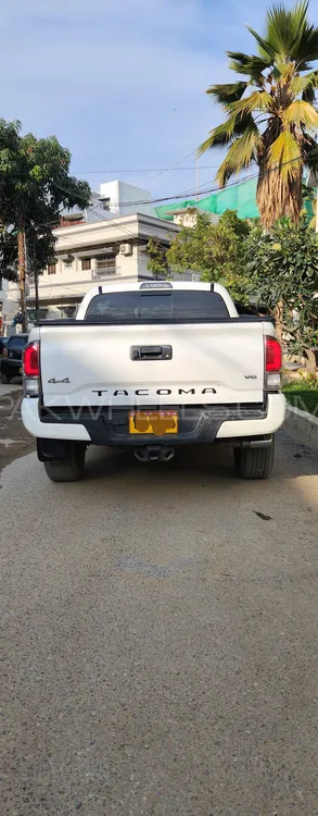 Toyota Tacoma 2018 for sale in Karachi