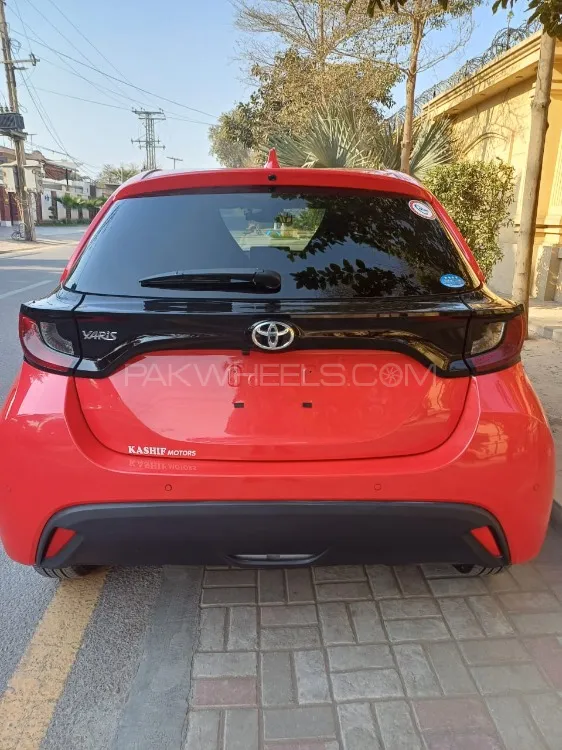 ٹویوٹا Yaris Hatchback 2020 for Sale in ملتان Image-1