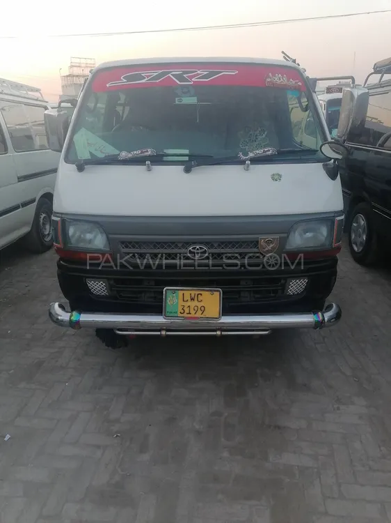 Toyota Hiace 2000 for Sale in Abbottabad Image-1