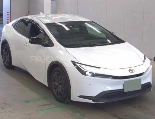 Toyota Prius 2023 for Sale in Faisalabad Image-1