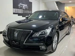 Toyota Crown Royal Saloon G 2013 for Sale