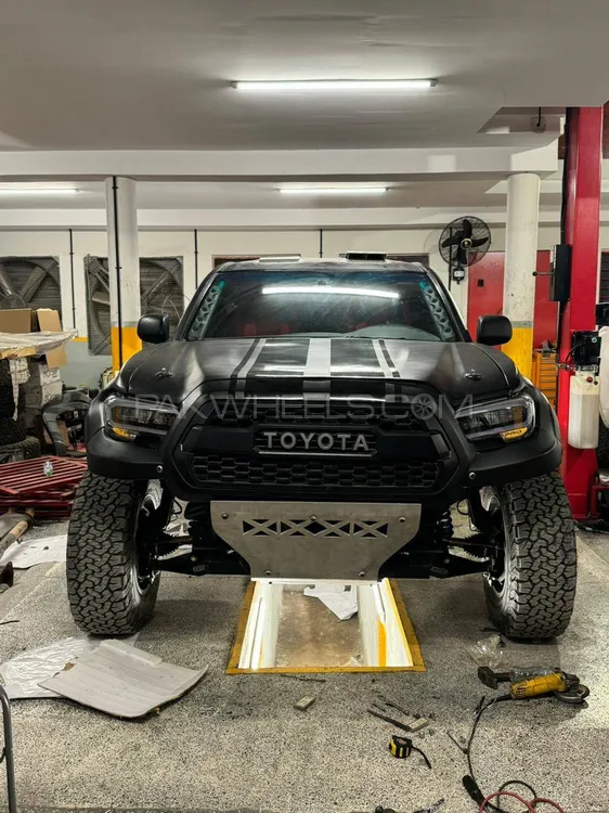 Toyota Tacoma 2008 for sale in Lahore