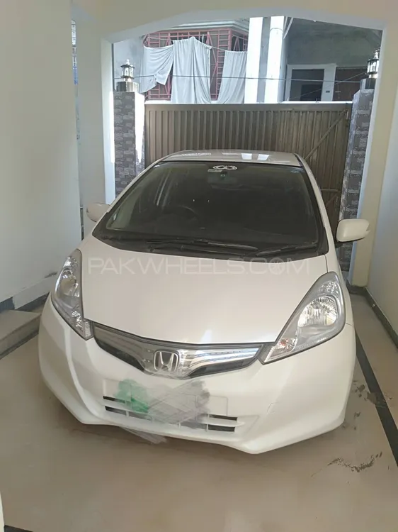Honda Fit 2013 for sale in Abbottabad
