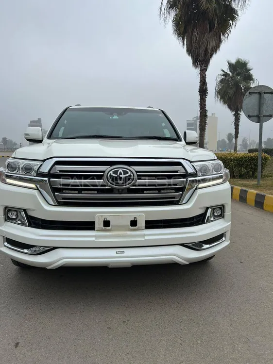 Toyota Land Cruiser 2015 for sale in Sialkot