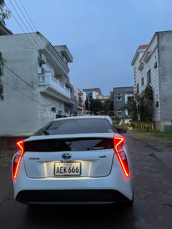 Toyota Prius 2018 for sale in Sialkot