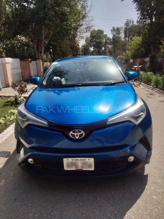 Toyota C-HR 2017 for Sale in Bahawalpur Image-1