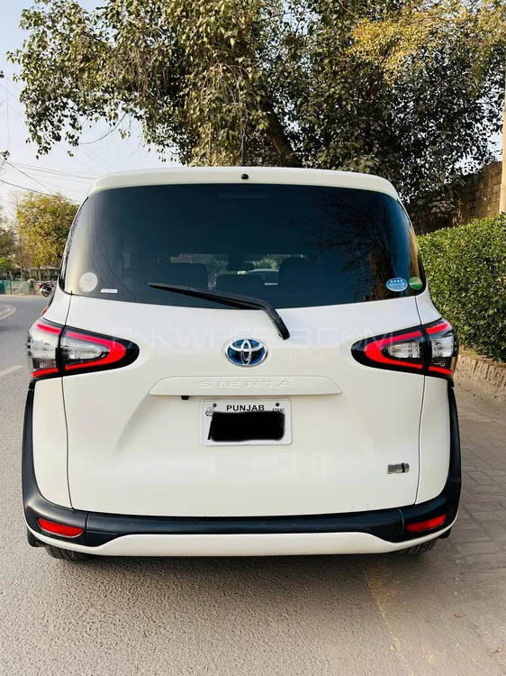 Toyota Sienta 2017 for sale in Multan