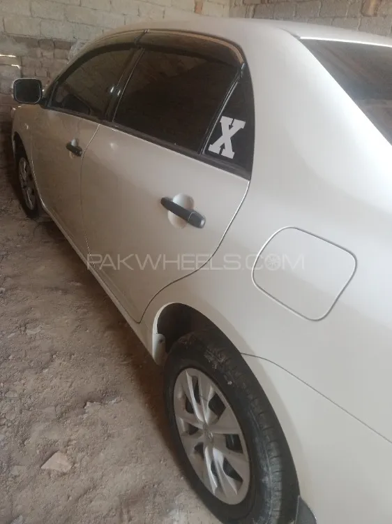 Toyota Corolla 2014 for Sale in Karak Image-1