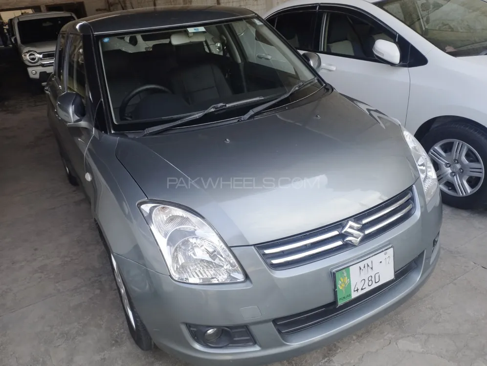 Suzuki Swift 2012 for sale in Multan
