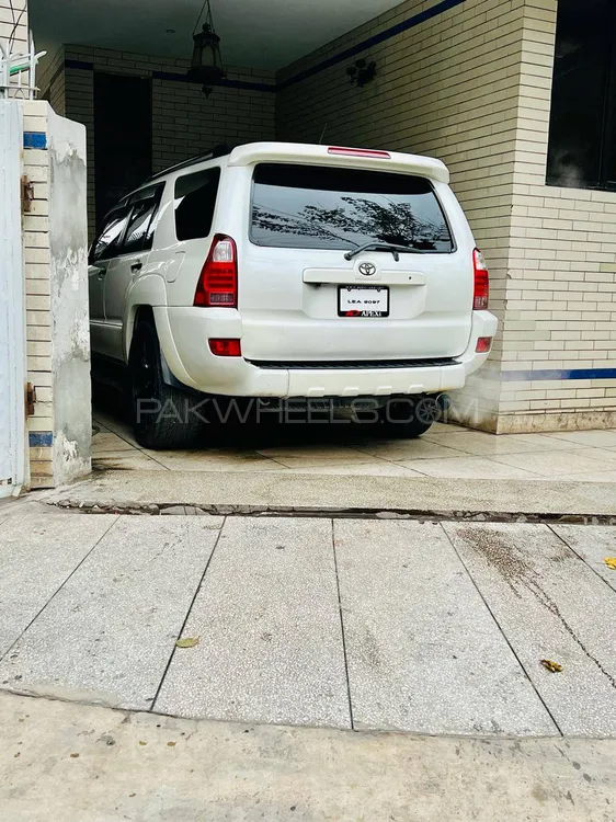 Toyota Surf 2003 for sale in Lahore