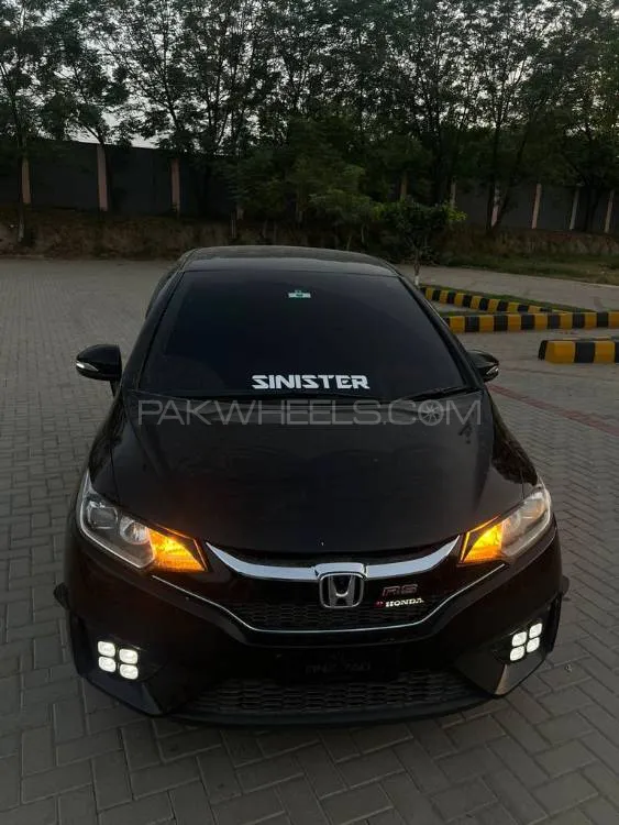 Honda Fit 2014 for Sale in Peshawar Image-1