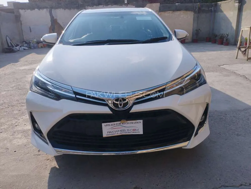 Toyota Corolla 2022 for Sale in Peshawar Image-1
