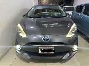 Toyota Aqua S 2018 for Sale