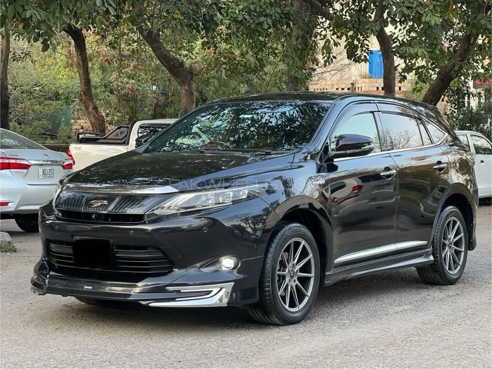 Toyota Harrier 2016 for sale in Islamabad