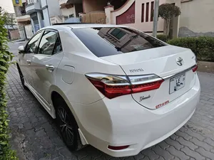 Toyota Corolla Altis Grande 1.8 2019 for Sale