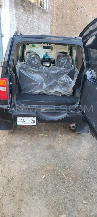 Nissan Kix 2011 for Sale in Peshawar Image-1