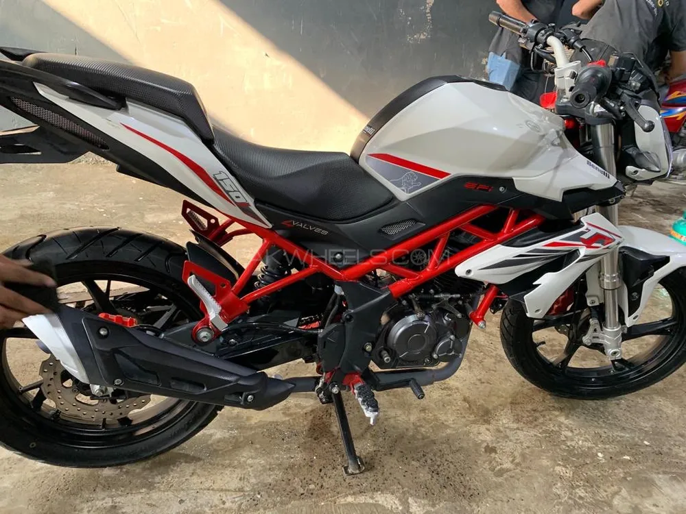 Used Benelli TNT 150i 2020 Bike for sale in Lahore - 536191 | PakWheels