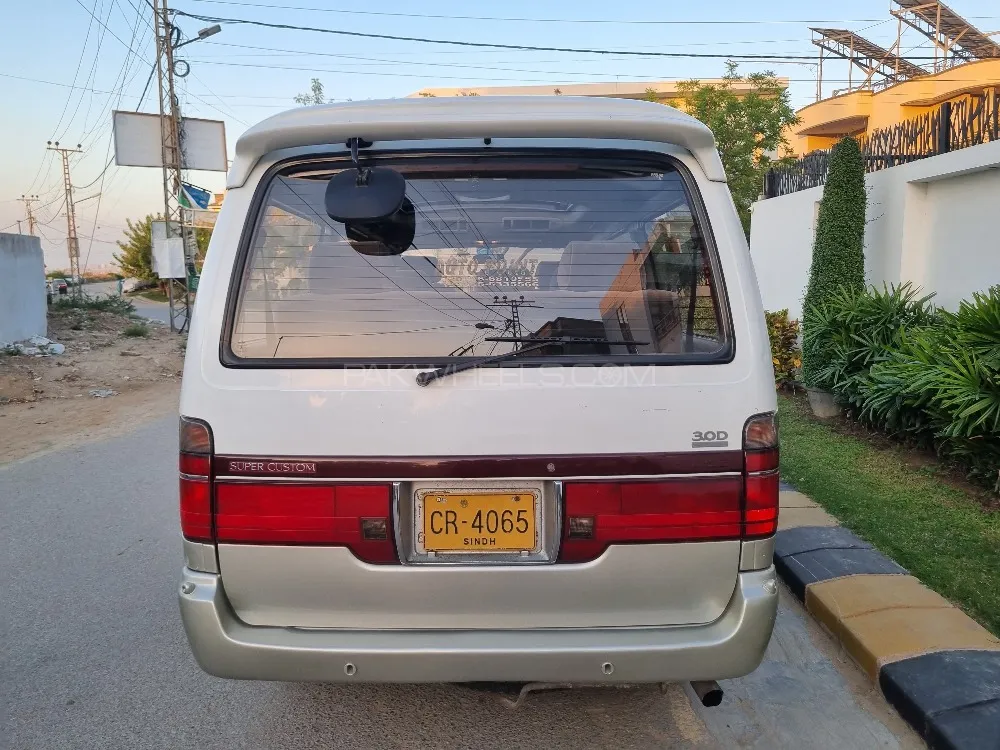 Toyota Estima 1996 for Sale in Karachi Image-1