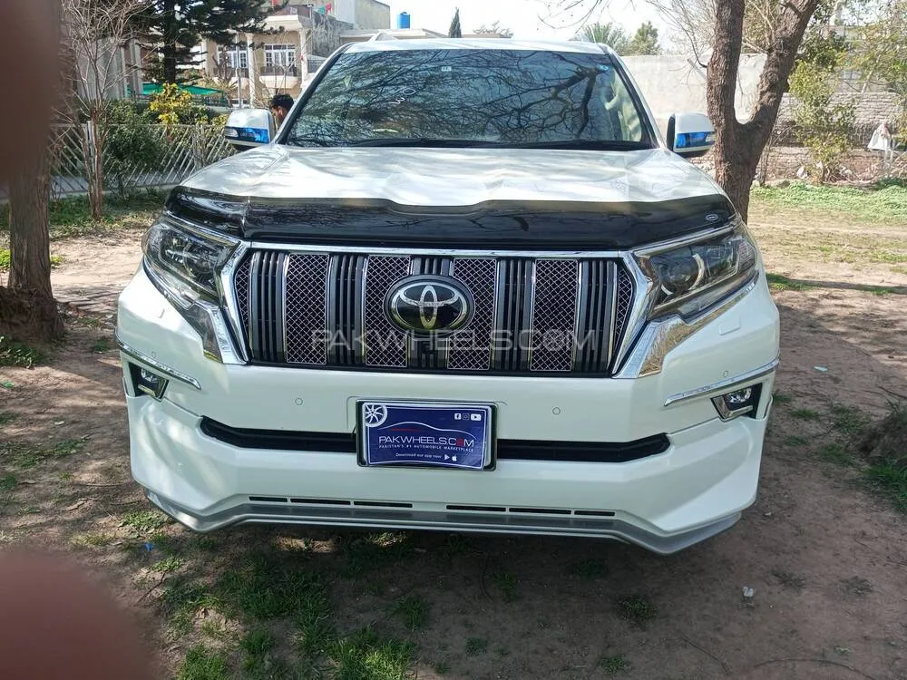 Toyota Prado 2018 for Sale in Islamabad Image-1