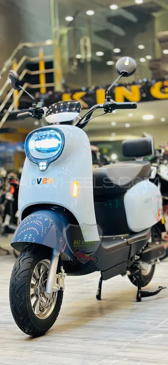 Evee Nisa 2025 for Sale Evee Nisa 2025 for Sale Image-2