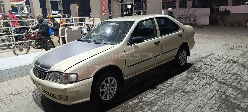 Nissan Sunny 2001 for sale in Lahore