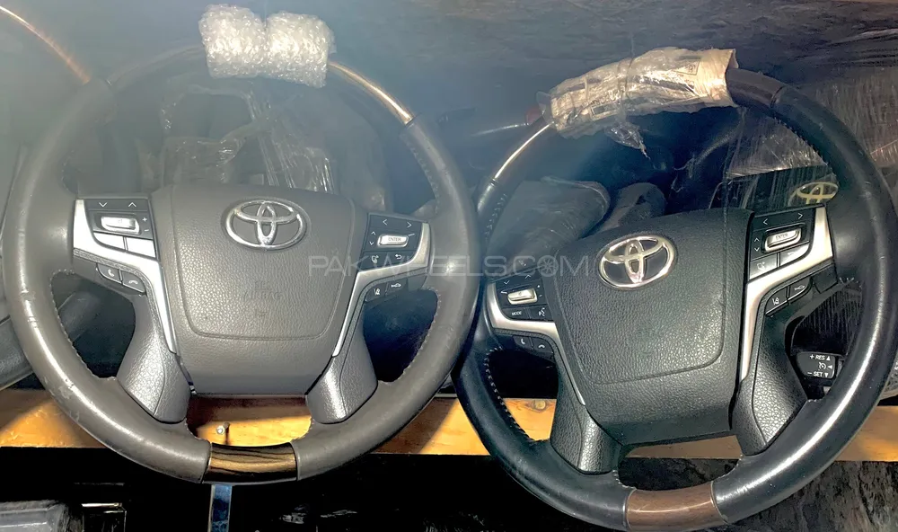 Toyota Land Cruiser Prado  Image-1