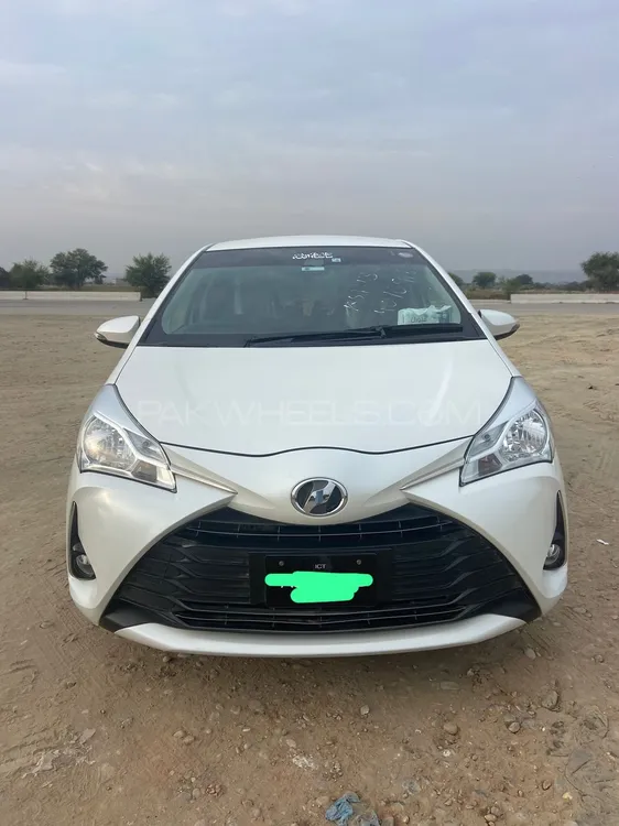 Toyota Vitz 2019 for Sale in Kohat Image-1