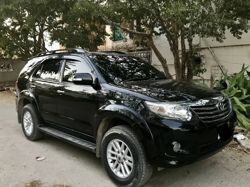 Toyota Fortuner 2013 for sale in Karachi