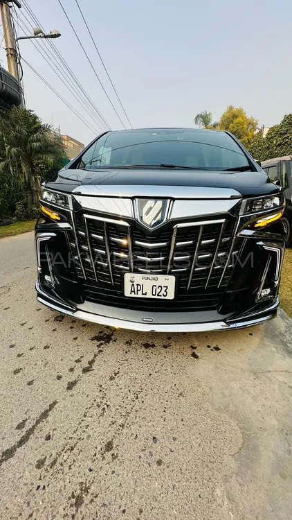 Toyota Alphard 2018 for Sale in Lahore Image-1