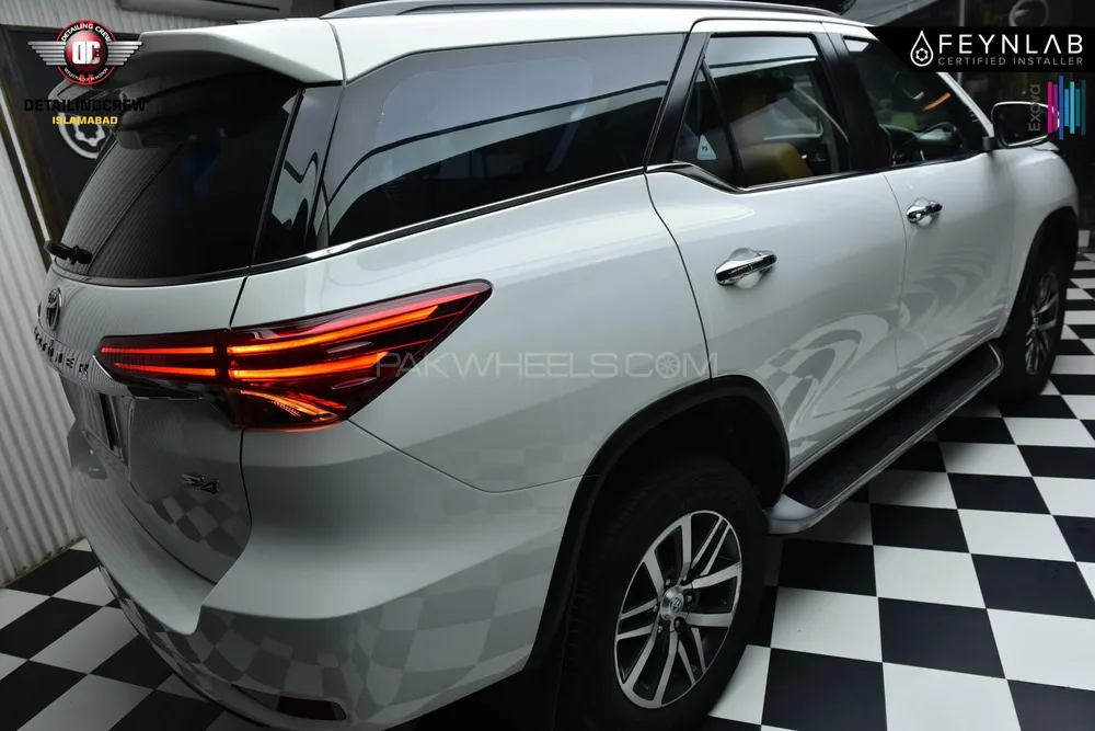 Toyota Fortuner 2021 for sale in Peshawar